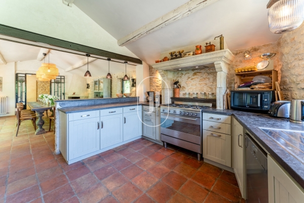 Luxury House for sale in Apt, 2 800 000 €, Photo 6