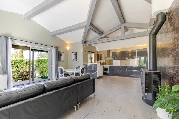 Maison de luxe à vendre à Gordes, 775 000 €, Photo 6