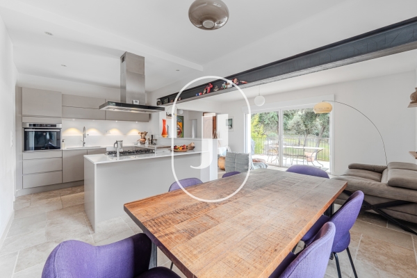 Maison de luxe à vendre à Salon-de-Provence, 958 000 €, Photo 6