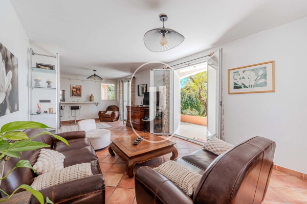 Luxury House for sale in Aix-en-Provence, 1 580 000 €, Photo 6