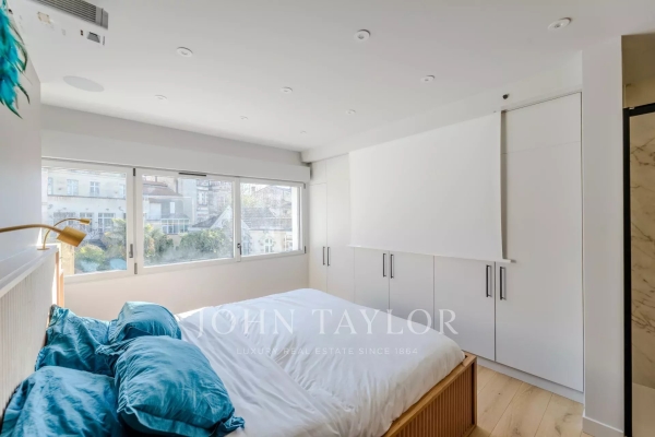 Maison de luxe à louer à Bordeaux, 3 000 €, Photo 6