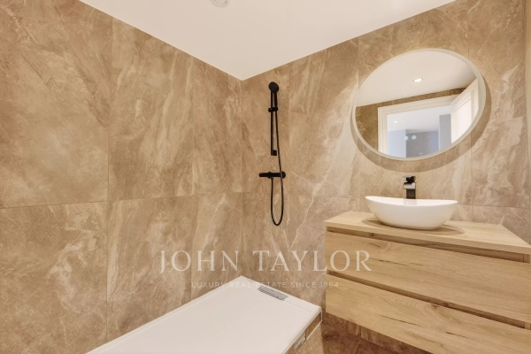 Luxury Apartment for sale in Paris 8ème, 695 000 €, Photo 7