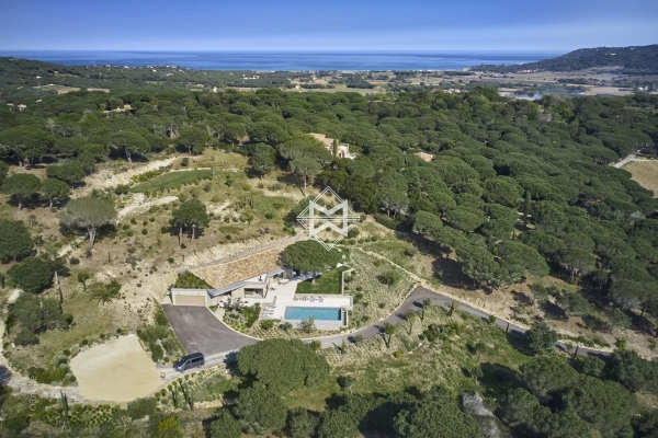 Maison de luxe à louer à Ramatuelle, 43 000 €, Photo 1