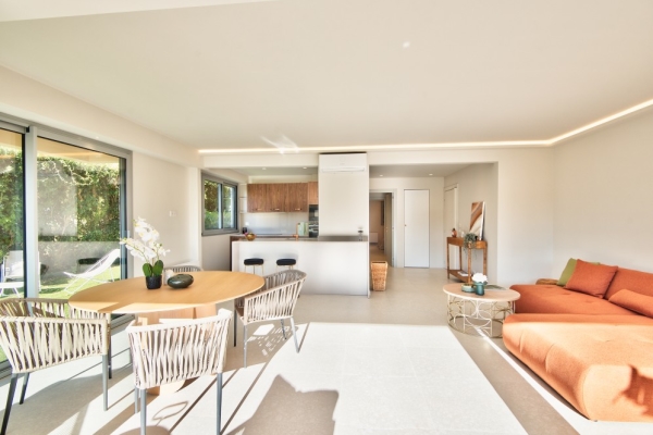 Luxury Apartment for sale in Villefranche-sur-Mer, 790 000 €, Photo 1