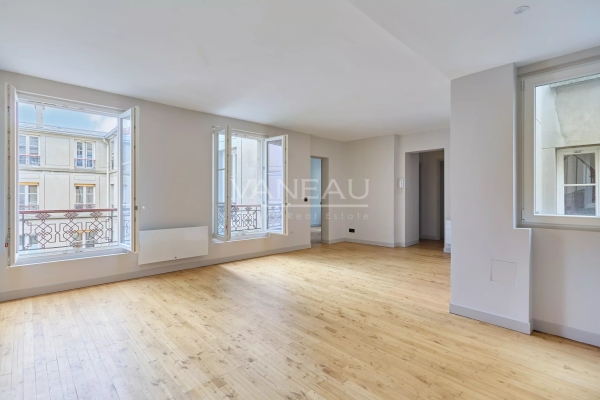 Appartement de luxe à vendre à Paris 7Ème, 1 070 000 €, Photo 2