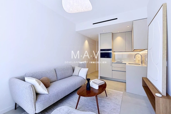 Luxury Apartment for sale in Nice, 379 000 €, Photo 2