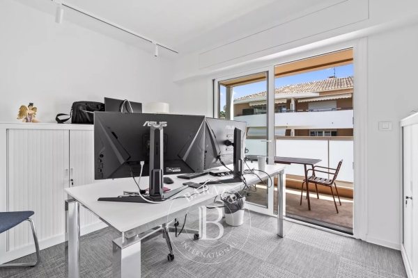 Luxury Apartment for sale in Sainte-Maxime, 499 000 €, Photo 3