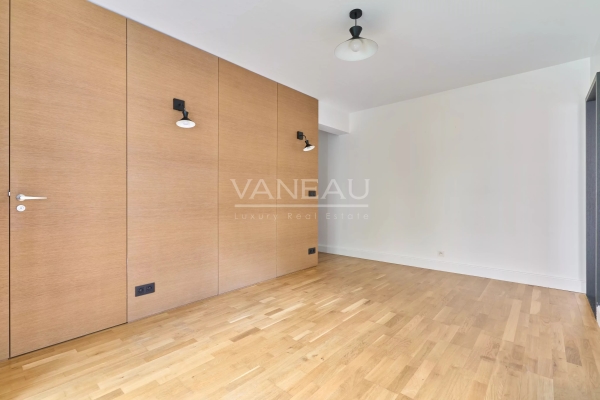 Luxury Apartment for sale in Courbevoie, 310 000 €, Photo 3