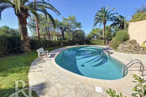 Luxury Apartment for sale in Le Cannet, 690 000 €, Photo 3
