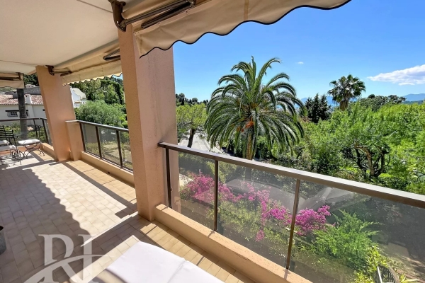 Luxury Apartment for sale in Le Cannet, 690 000 €, Photo 4