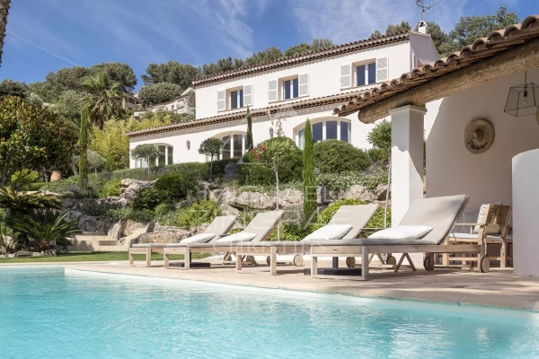 Maison de luxe à vendre à Vence, 2 490 000 €, Photo 1
