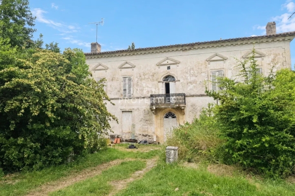Maison de luxe à vendre à Bellebat, 252 000 €, Photo 1
