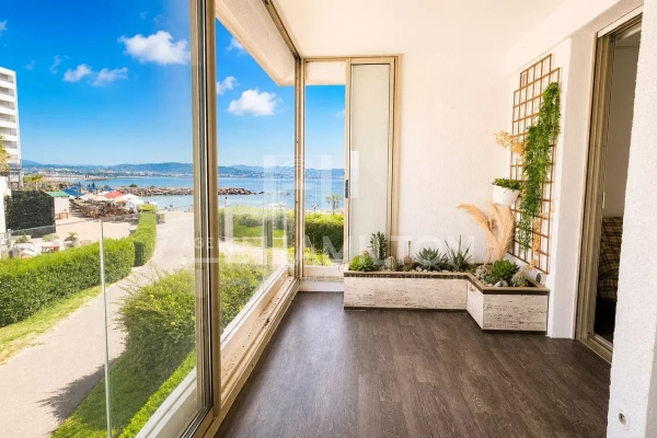 Appartement de luxe à vendre à Mandelieu-la-Napoule, 675 000 €, Photo 1