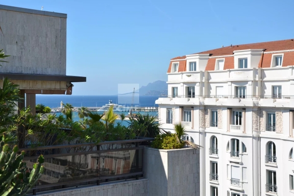 Appartement de luxe à vendre à Cannes, 1 095 000 €, Photo 1