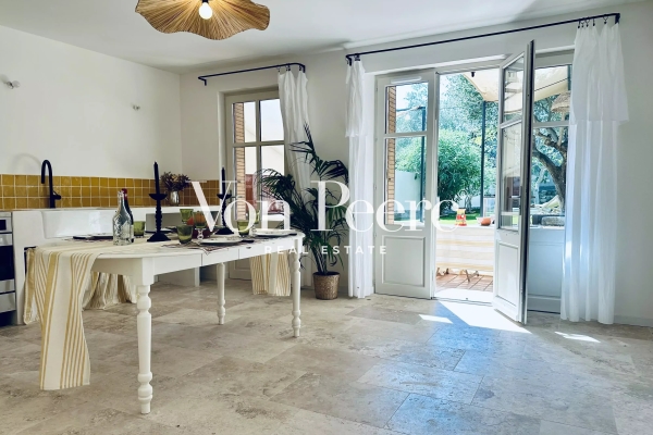 Luxury House for sale in Villeneuve-Lès-Avignon, 799 000 €, Photo 1
