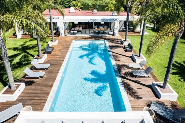 Maison de luxe à louer à Mougins, 12 000 €, Photo 1