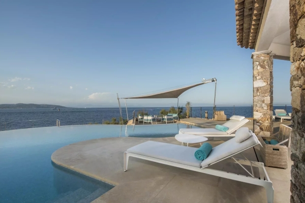 Maison de luxe à louer à Saint-Tropez, 70 000 €, Photo 1