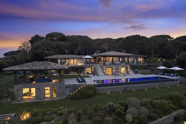 Maison de luxe à louer à Saint-Tropez, 109 999 €, Photo 1