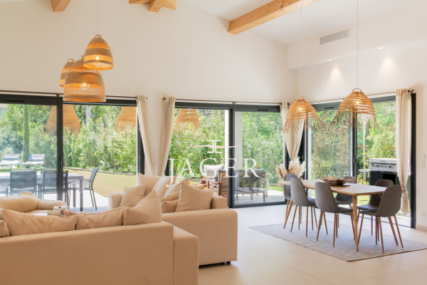 Maison de luxe à vendre à Grimaud, 2 300 000 €, Photo 1