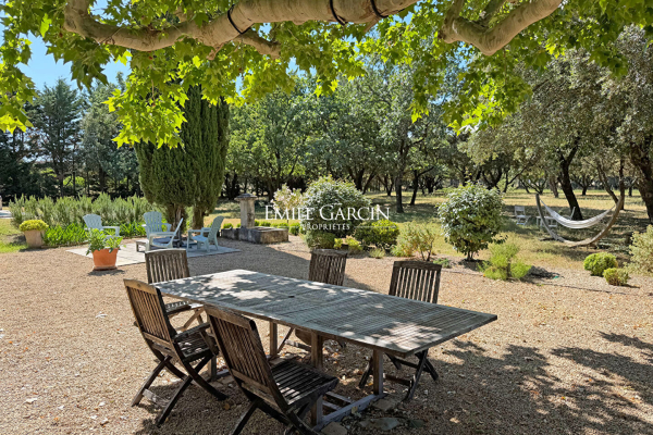 Maison de luxe à vendre à Carpentras, 880 000 €, Photo 2