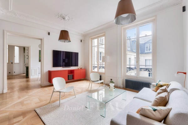 Appartement de luxe à louer à Paris 7Ème, 3 990 €, Photo 2
