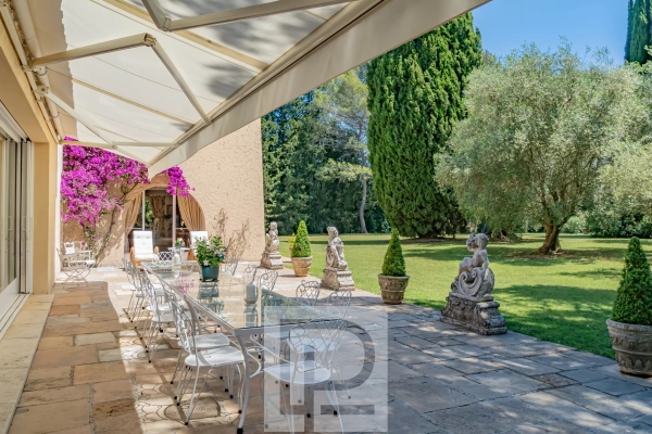 Maison de luxe à vendre à Auribeau-sur-Siagne, 2 750 000 €, Photo 2