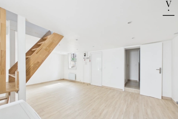 Maison de luxe à vendre à Ivry-sur-Seine, 329 000 €, Photo 2