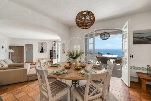 Maison de luxe à vendre à Roquebrune-sur-Argens, 1 850 000 €, Photo 3