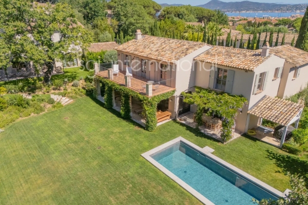 Maison de luxe à vendre à Saint-Tropez, 15 600 000 €, Photo 3
