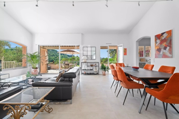 Luxury House for sale in Grasse, 890 000 €, Photo 4