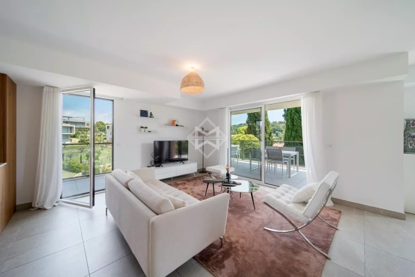 Appartement de luxe à vendre à Mougins, 1 080 000 €, Photo 4