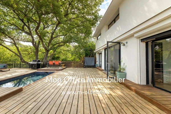 Luxury Apartment for sale in Aix-en-Provence, 835 000 €, Photo 1