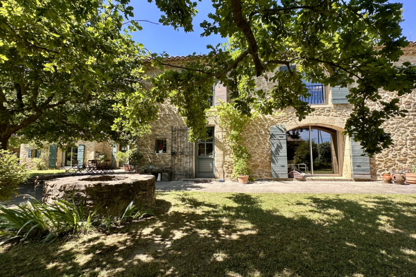 Maison de luxe à vendre à Uchaux, 738 000 €, Photo 1