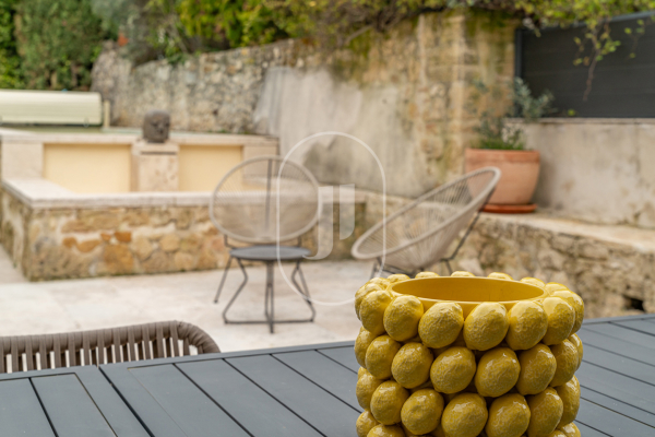 Luxury House for sale in Uzès, 1 350 000 €, Photo 1