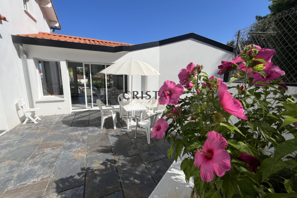 Maison de luxe à vendre à Royan, 2 184 000 €, Photo 2