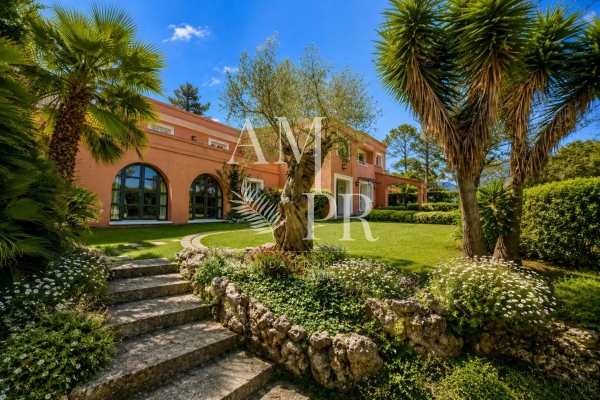 Luxury House for sale in Cannes, 2 100 000 €, Photo 3
