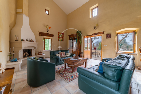 Maison de luxe à vendre à Barjac, 850 000 €, Photo 7