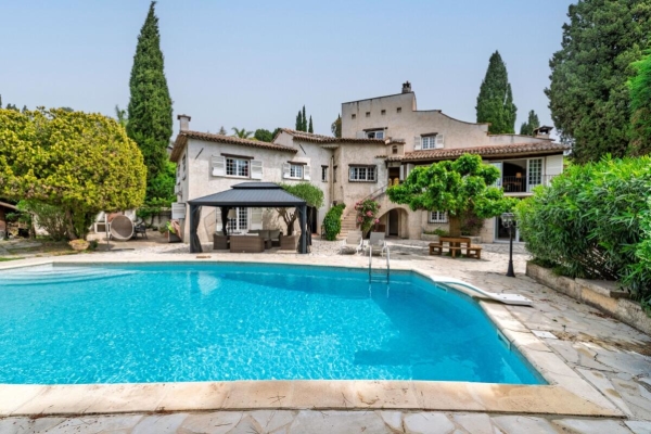 Maison de luxe à vendre à La Roquette-sur-Siagne, 1 690 000 €, Photo 1