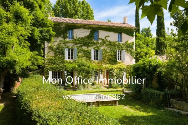 Maison de luxe à vendre à La Tour-d'Aigues, 1 195 000 €, Photo 1