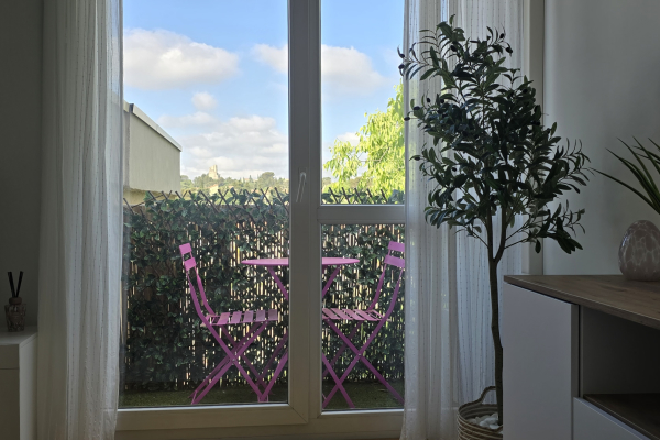 Appartement de luxe à vendre à Nîmes, 130 000 €, Photo 2
