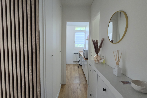 Appartement de luxe à vendre à Nîmes, 130 000 €, Photo 4