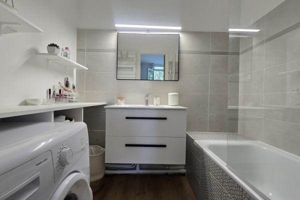 Appartement de luxe à vendre à Nîmes, 130 000 €, Photo 7