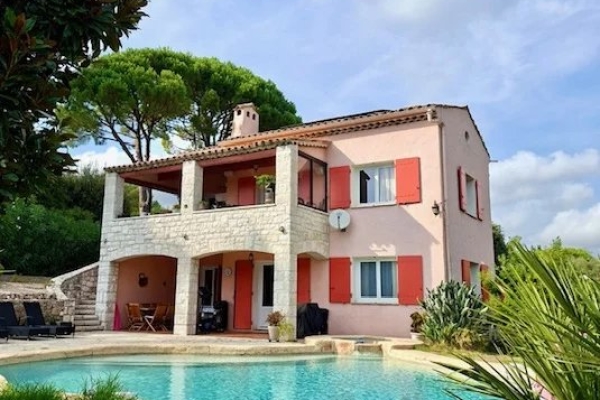 Maison de luxe à vendre à Antibes, 1 690 000 €, Photo 1