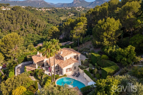 Maison de luxe à vendre à Cagnes-sur-Mer, 1 260 000 €, Photo 1