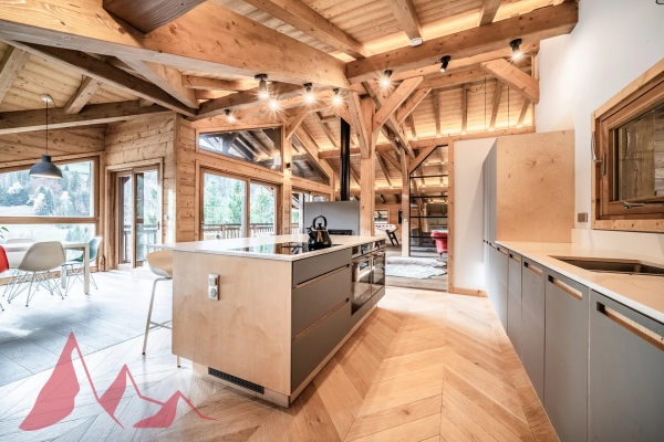 Luxury House for sale in Morzine, 2 650 000 €, Photo 2