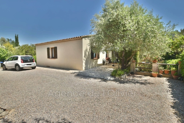 Maison de luxe à vendre à Valbonne, 840 000 €, Photo 2