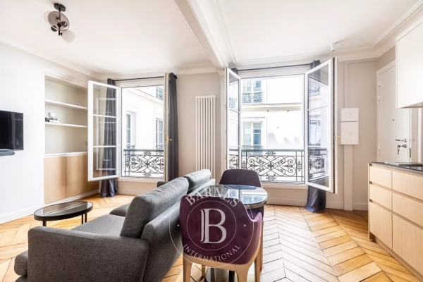 Appartement de luxe à vendre à Paris 1Er, 690 000 €, Photo 3