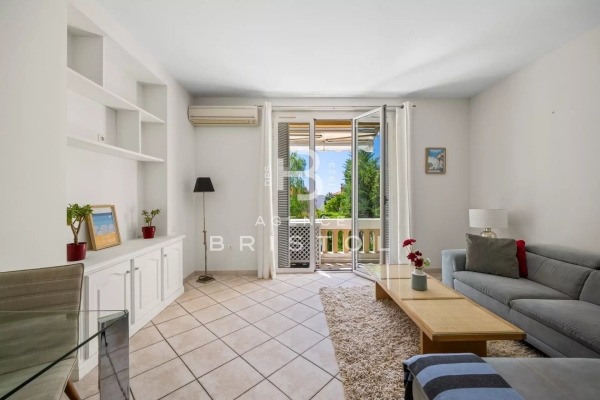 Luxury Apartment for sale in Beaulieu-sur-Mer, 659 000 €, Photo 3