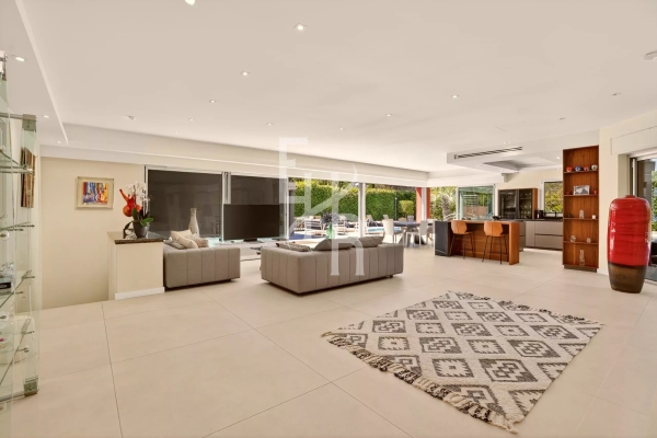 Maison de luxe à vendre à Mougins, 1 990 000 €, Photo 4