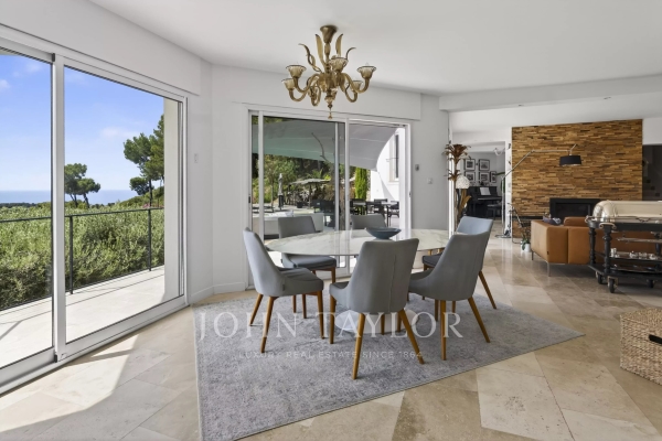 Maison de luxe à vendre à Saint-Cyr-sur-Mer, 2 290 000 €, Photo 5